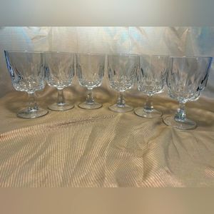 France Arcoroc wine glasses